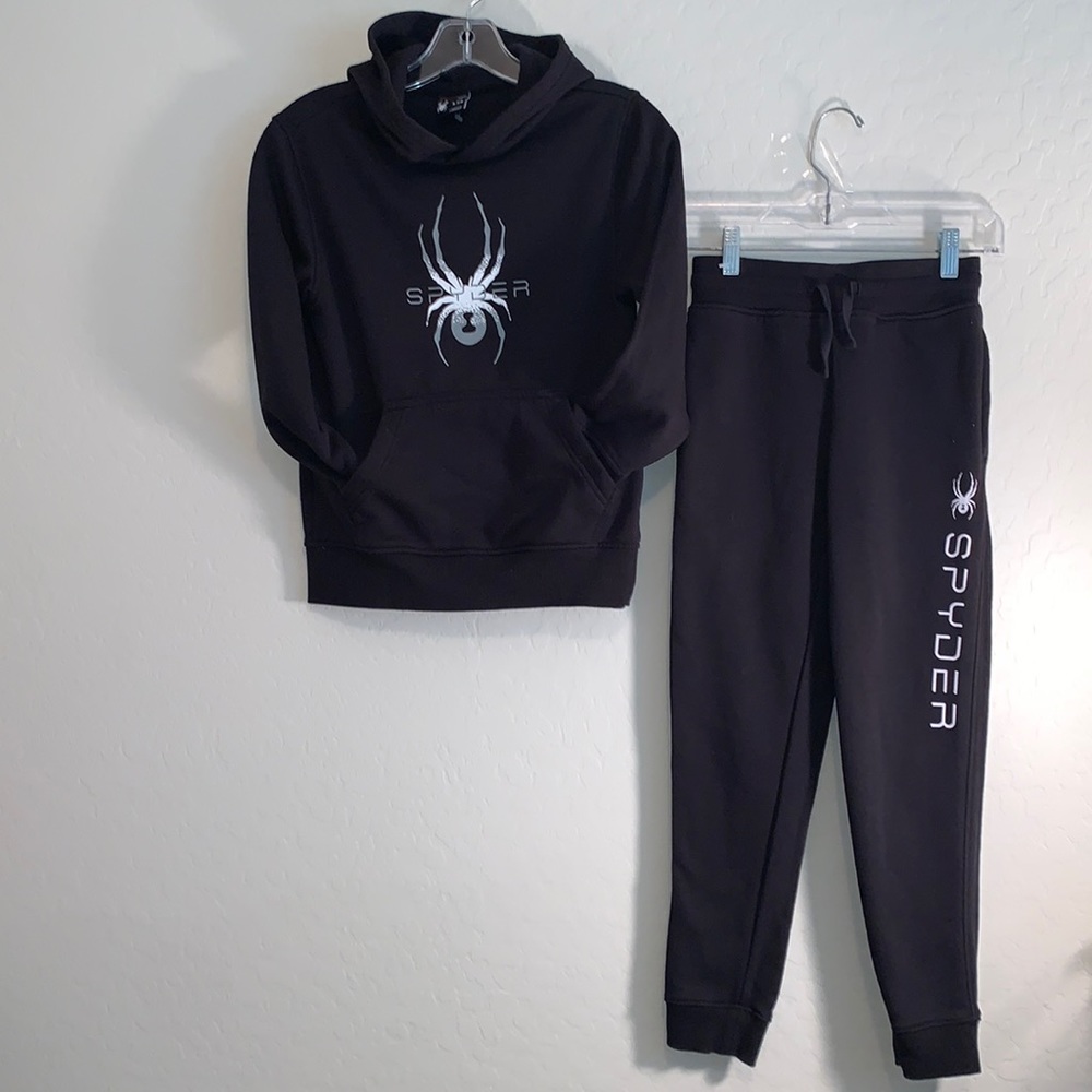 SPYDER BRAND NEW SIZE SMALL (7/8) TWO PIECE JOGGER SET